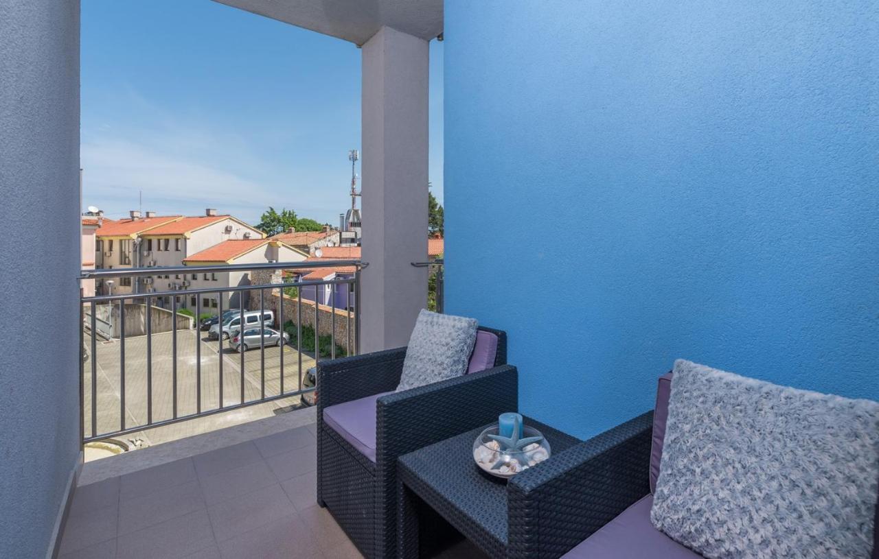 Apartment Melarnian Near The Beach In Umag Eksteriør billede